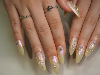 ネイル NAILSTUDIO401所属・ジェルチップ長さだし 専門ネイルサロンのネイルデザイン