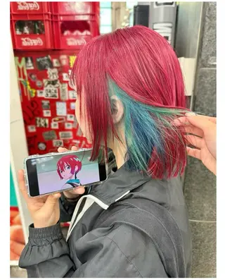 ショート カラー GARU-ガル-所属・TSUNO🦖 派手髪/オタク美容師のヘアスタイル
