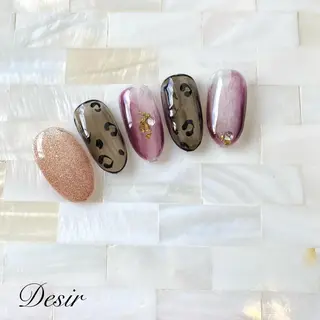 ネイル 伊藤 美智子のネイルデザイン