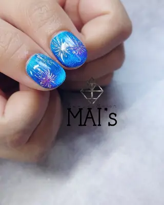 ネイル ネイリスト Erinaのネイルデザイン