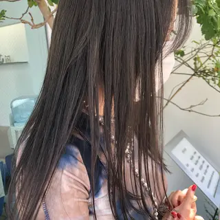 ロング カラー 本山　くせ毛のカット 尾島光季のヘアスタイル