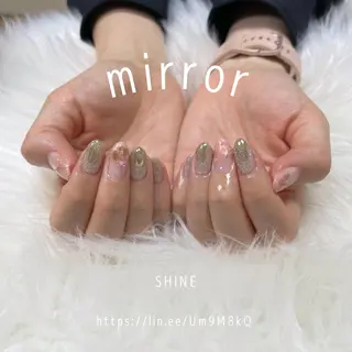 ネイル SHINE nail salonのネイルデザイン
