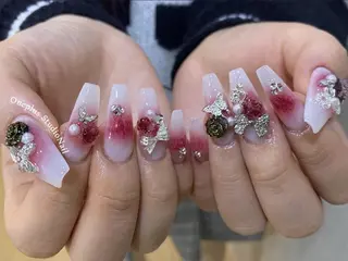 ネイル 小林 リリのネイルデザイン