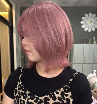 ミディアム カラー 紙野 優月のヘアスタイル