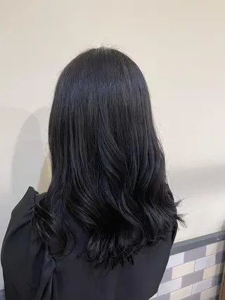 セミロング カラー ☁Neolive .Ayana✂️のヘアスタイル