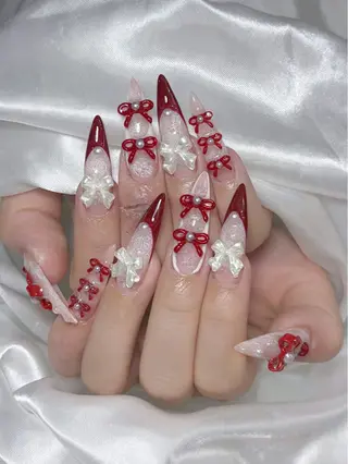 ネイル LEELA NAIL STUDIO所属・LEELA NAIL STUDIOのネイルデザイン