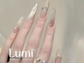 ネイル 神崎 理沙のネイルデザイン