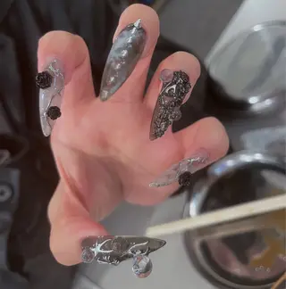 ネイル Lia所属・eri chan nailのネイルデザイン