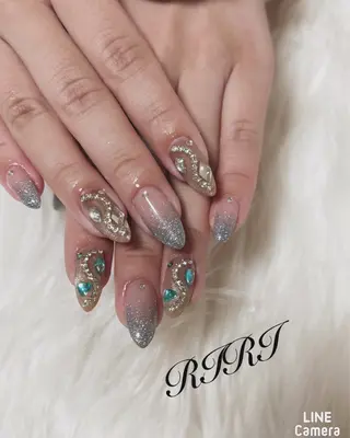 ネイル riri オーナーのネイルデザイン