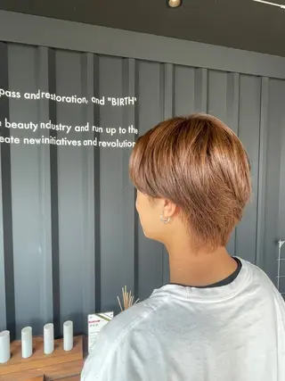 ショート カラー メンズ 水野 咲のヘアスタイル