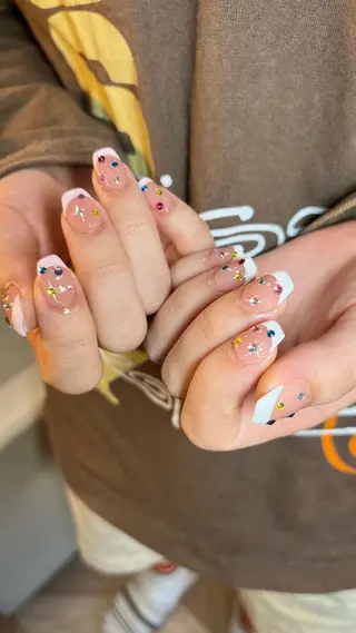 ネイル Amber21.所属・Nagahama Akariのネイルデザイン