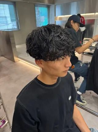 パーマ メンズ ブリーチ/パーマ特化 片平和寿のヘアスタイル