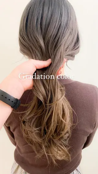 ロング カラー ✨カラー支持No.1 🧸ワキ カナコ🧸のヘアスタイル