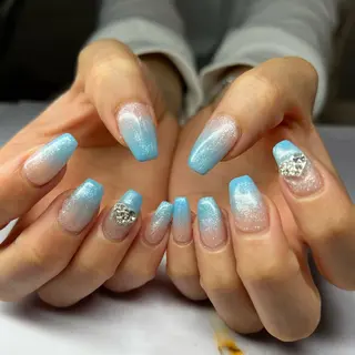 ネイル Dia Nail AKIのネイルデザイン