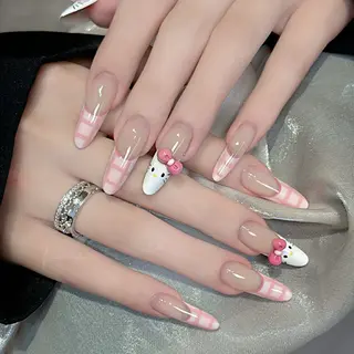 ネイル 清水 亞美のネイルデザイン