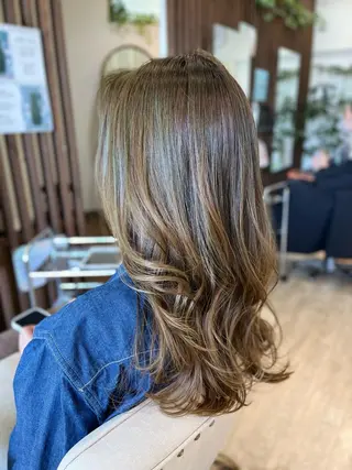 ミディアム ヘアーデザイン arのヘアスタイル