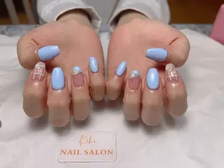 ネイル 💕鈴木ユリ パラジェル/オフ無料のネイルデザイン