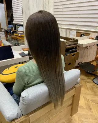 カラー パーマ ヘアアレンジ メンズ キッズ ネイル マツエク・マツパ Saffyハリウッド トリートメント◎のヘアスタイル