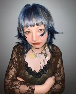 ミディアム カラー haco＋所属・圧倒的デザイン力 店長🎨RENAのヘアスタイル