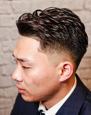 ショート パーマ メンズ 銀座マツナガ新宿野村ビル店所属・メンズカット 佐藤優菜のヘアスタイル