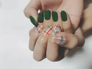 ネイル 高山 歩美のネイルデザイン