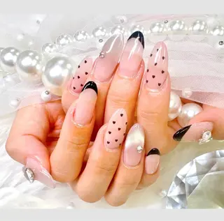 ネイル クイーンズネイル銀座所属・Queeens nailのネイルデザイン