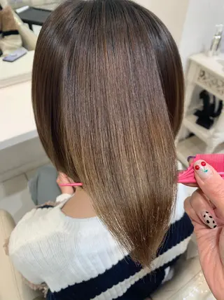 ショート パーマ 金澤 夏海のヘアスタイル