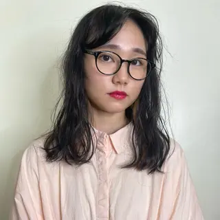 セミロング パーマ ホリケ アオイのヘアスタイル