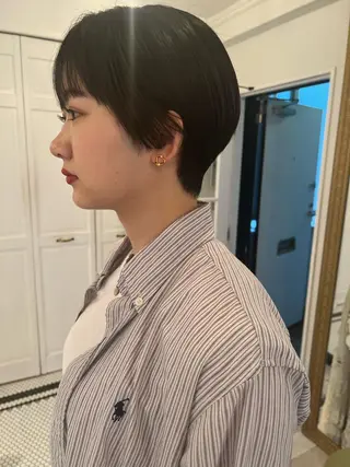 ショート ブリーチカラー🎀 韓国風/寺門美優のヘアスタイル