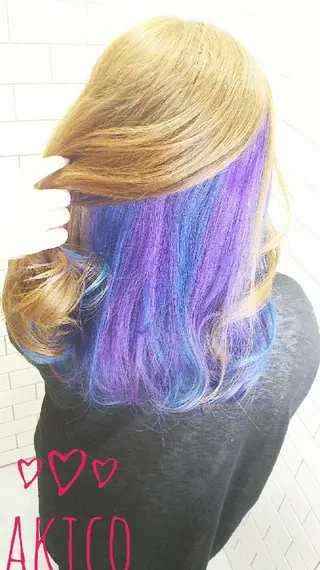 セミロング カラー LUXBE GALLERY なんば駅前店所属・ラックスビーギャラリ ー AKICOのヘアスタイル