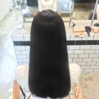 ロング カラー メンズ眉毛ITSUK Iメンズ専門　新宿の眉毛・アイブロウイメージ