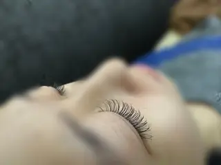 マツエク・マツパ MEGAMI 尼崎店 KANA.のマツエク・マツパデザイン