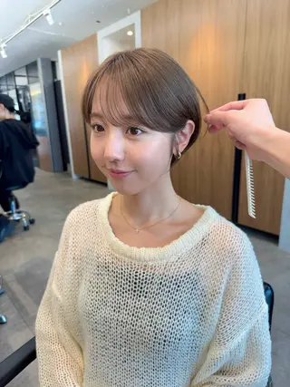 ショート Abbey ４のヘアスタイル