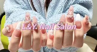 ネイル L&Y Nail🎀 思雪のネイルデザイン