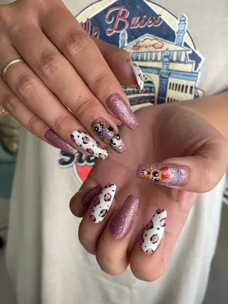 ネイル Ami 🦥のネイルデザイン
