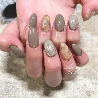 ネイル m-nail所属・m-nail 🌙minamiのネイルデザイン