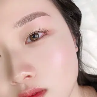 マツエク・マツパ 眉毛/まつ毛パーマ/WAX脱毛 Navillera 自由が丘所属・眉毛／まつ毛サロン Ayamiのマツエク・マツパデザイン