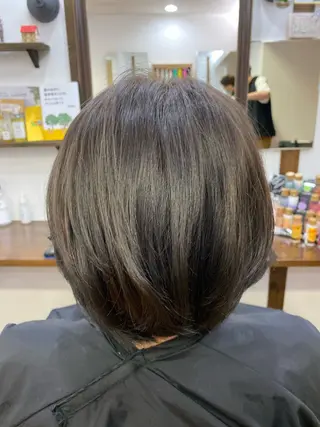 カラー flower所属・奥井 姫華のヘアスタイル
