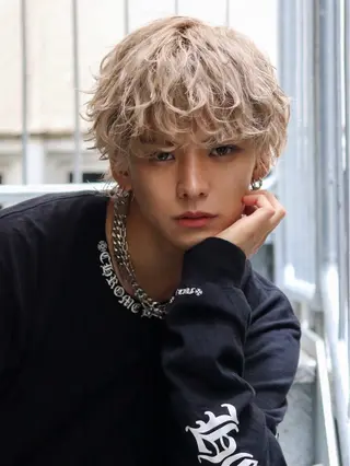 ミディアム カラー パーマ メンズ シースルーマッシュ/ メンズ/KYOHEIのヘアスタイル