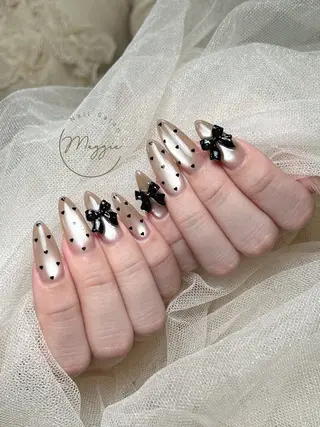 ネイル Maggie Nail🦩のネイルデザイン
