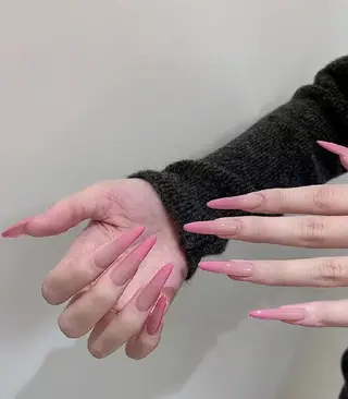 ネイル Oomiya 服部のネイルデザイン