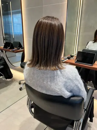 ミディアム ダブルカラー 透明感カラー/タイラのヘアスタイル