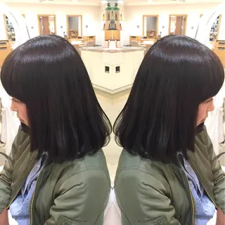 セミロング 🐝肥田 しょーと🐝のヘアスタイル