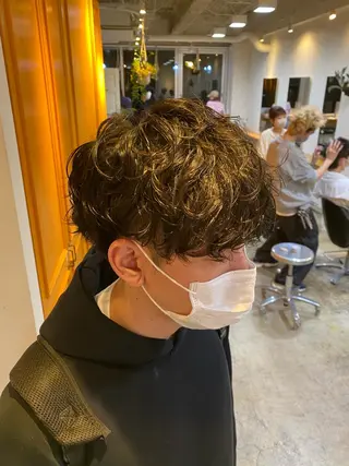 パーマ メンズ シャドウパーマ/ 波巻パーマYu-Kiのヘアスタイル