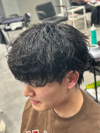 パーマ メンズ 【ØVARL】🦁 メンズパーマ/レオのヘアスタイル