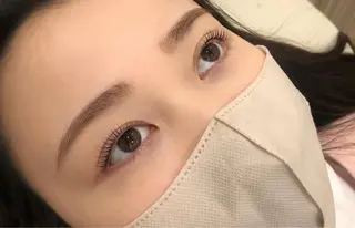 ネイル マツエク・マツパ アイブロウ Nail&eye Belire 新宿のネイルデザイン