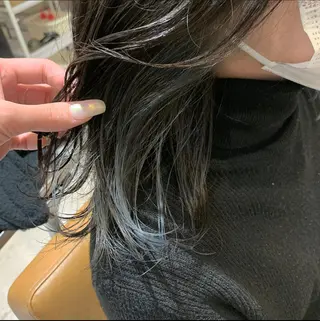 カラー ヤマダ サクラのヘアスタイル