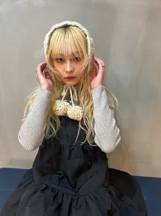 ロング L STUDIO所属・ハイトーン/ブリーチ 🧁soraのヘアスタイル