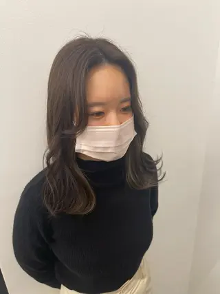 セミロング カラー &chaLme   心斎橋所属・emi/髪質改善/ 韓国風/艶カラーのヘアスタイル