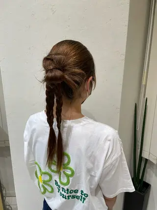 ヘアアレンジ 透明感カラー×ヘア アレンジ🪽しおりのヘアスタイル